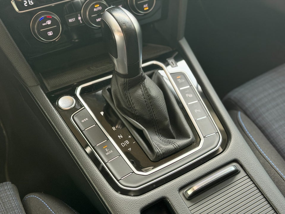VW Passat 1,4 GTE DSG 4d