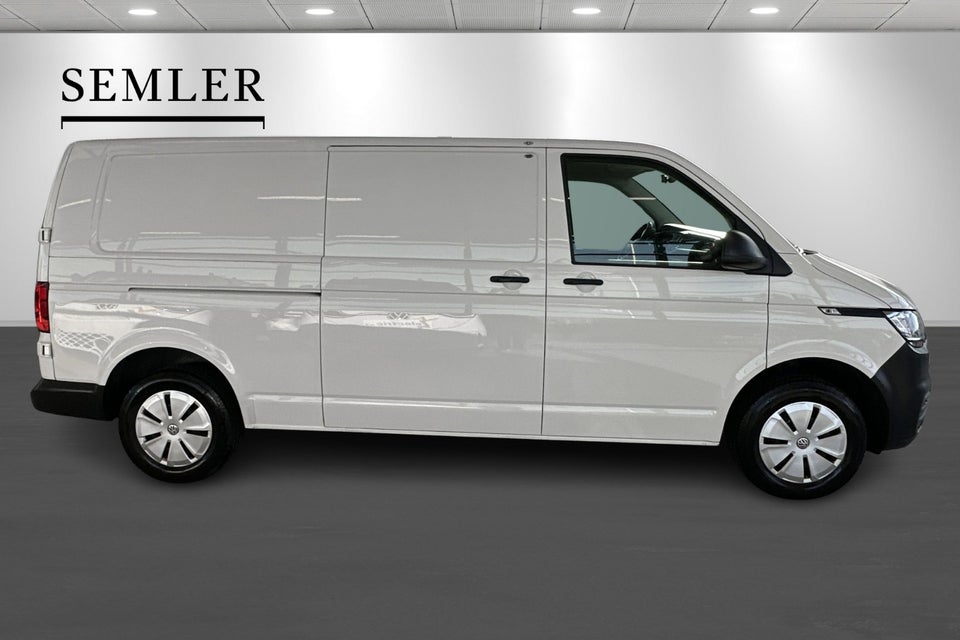 VW Transporter 2,0 TDi 110 Kassevogn lang