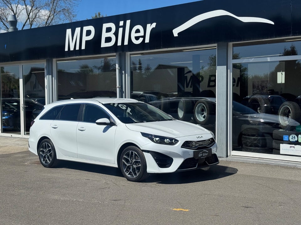 Kia Ceed 1,6 PHEV Upgrade Premium SW DCT 5d
