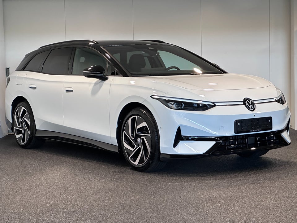 VW ID.7 77 Style Tourer 5d