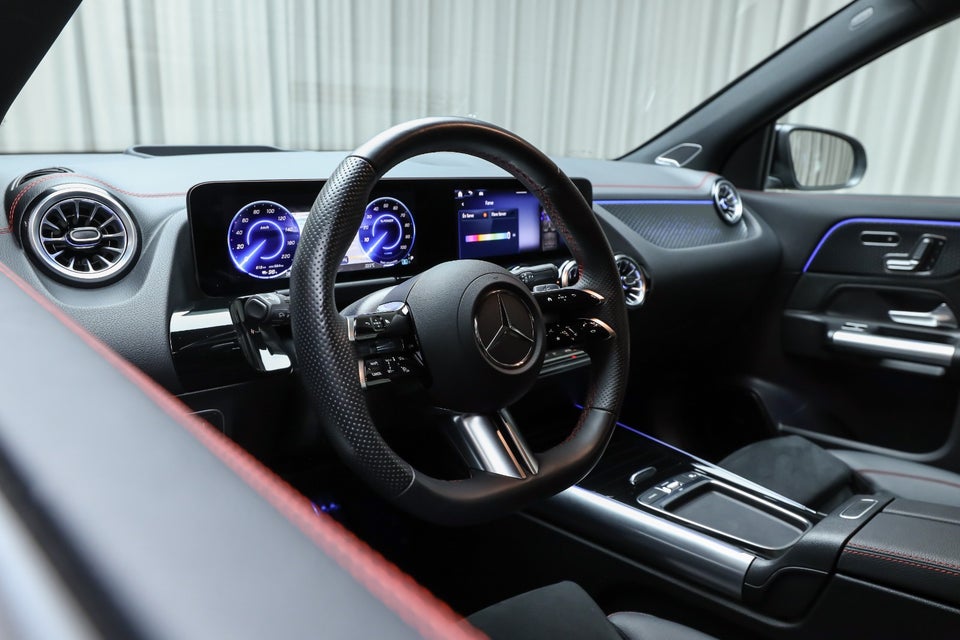 Mercedes EQA250+ AMG Premium 5d