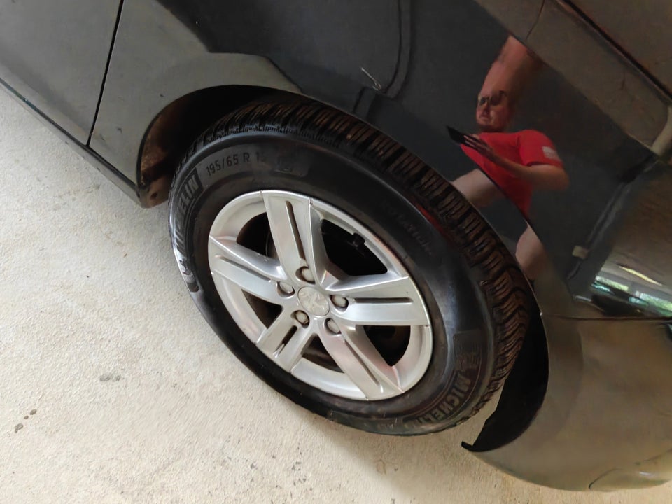 Peugeot 308 1,6 BlueHDi 120 Style Limited SW 5d