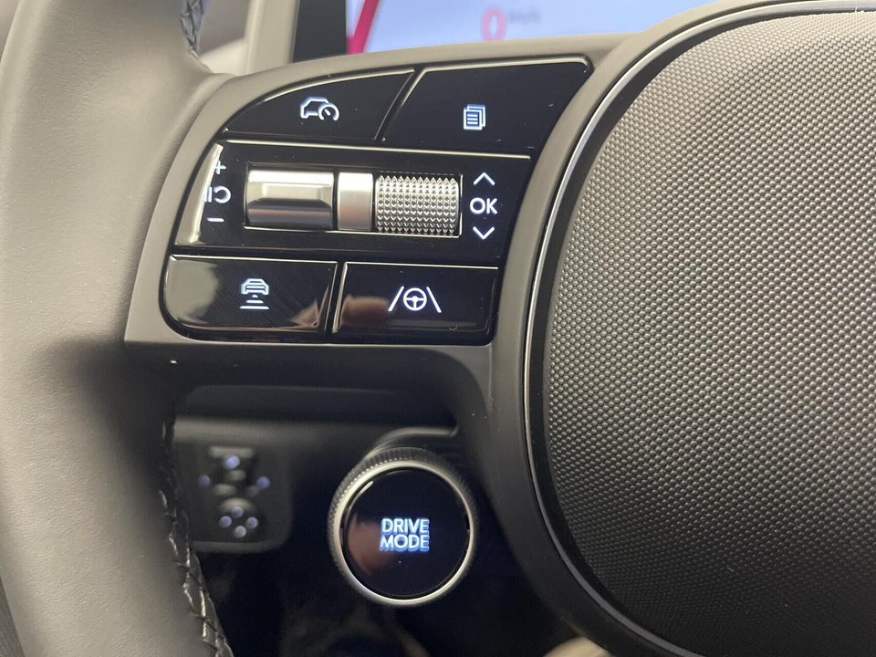 Hyundai Ioniq 6 77 Essential 4d