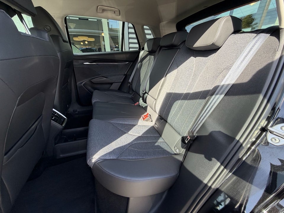 Skoda Elroq 85 iV Loft 5d