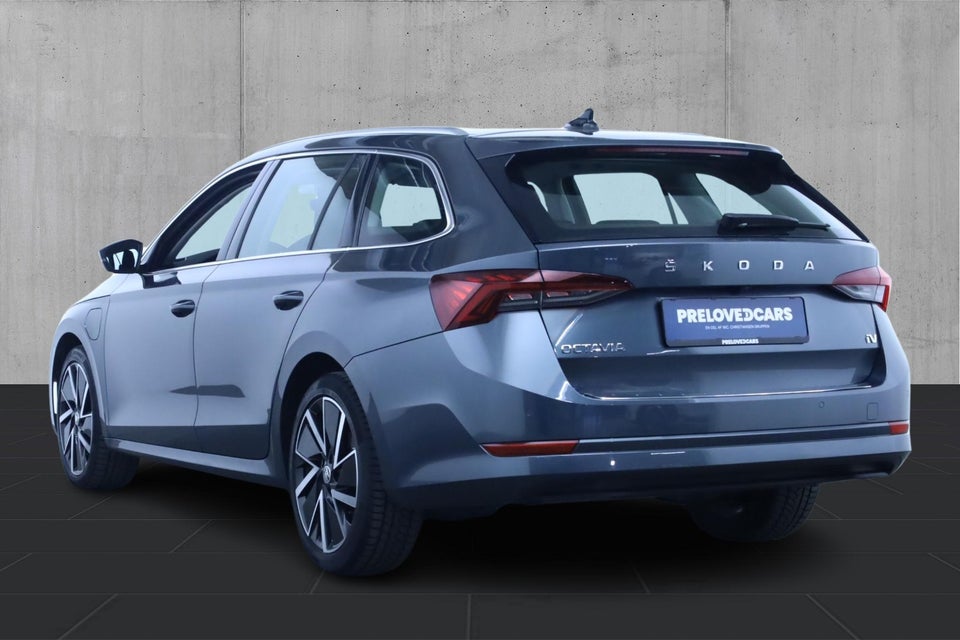 Skoda Octavia 1,4 TSi iV Plus Combi DSG 5d