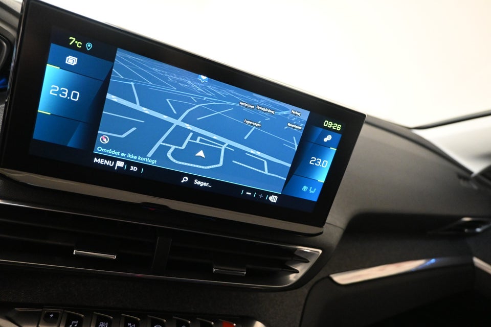 Peugeot 3008 1,6 Hybrid First Selection EAT8 5d