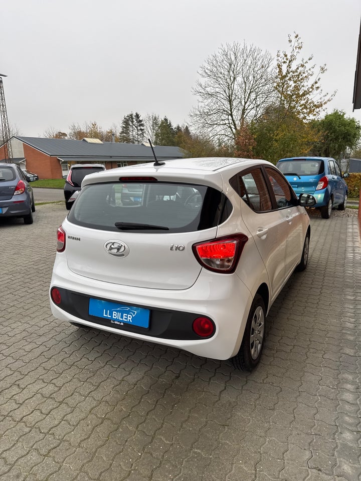 Hyundai i10 1,0 Touch 5d