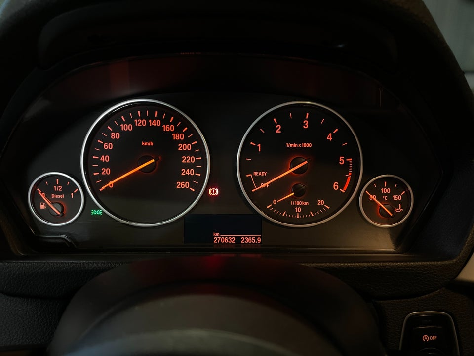 BMW 320d 2,0 Touring Advantage aut. 5d