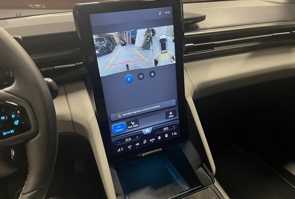 Ford Explorer 77 Select Extended Range 5d