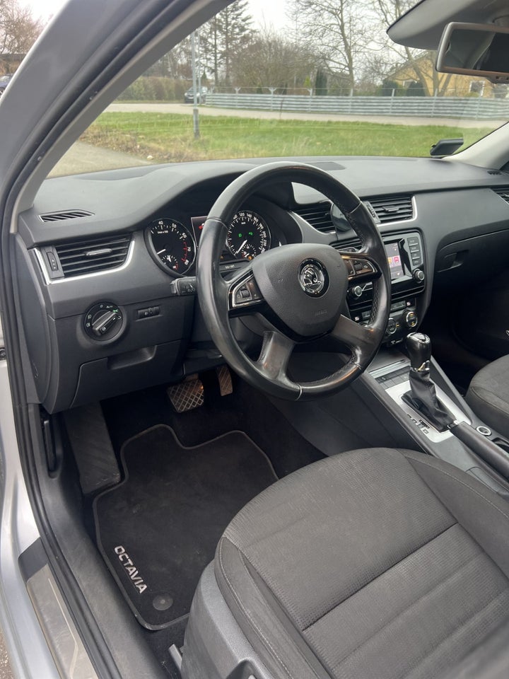 Skoda Octavia 1,2 TSi 105 Elegance DSG 5d