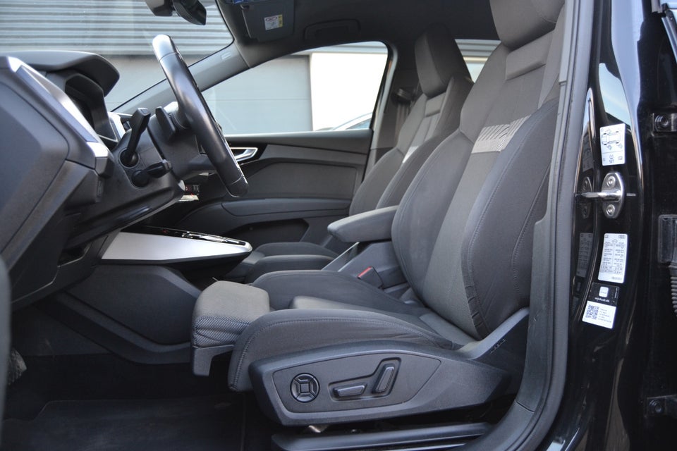 Audi Q4 e-tron 35 Advanced 5d