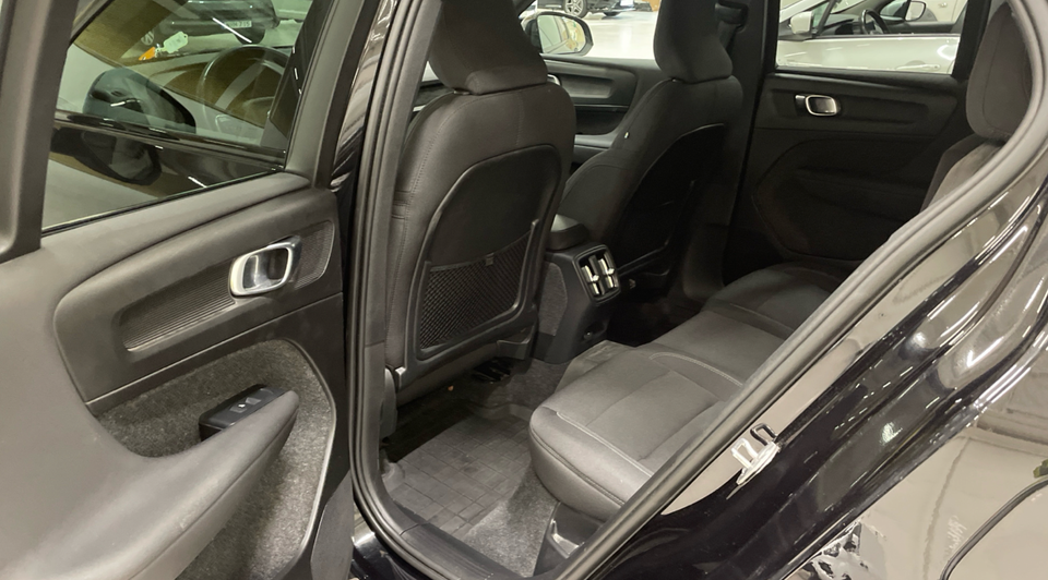 Volvo XC40 P6 ReCharge Core 5d