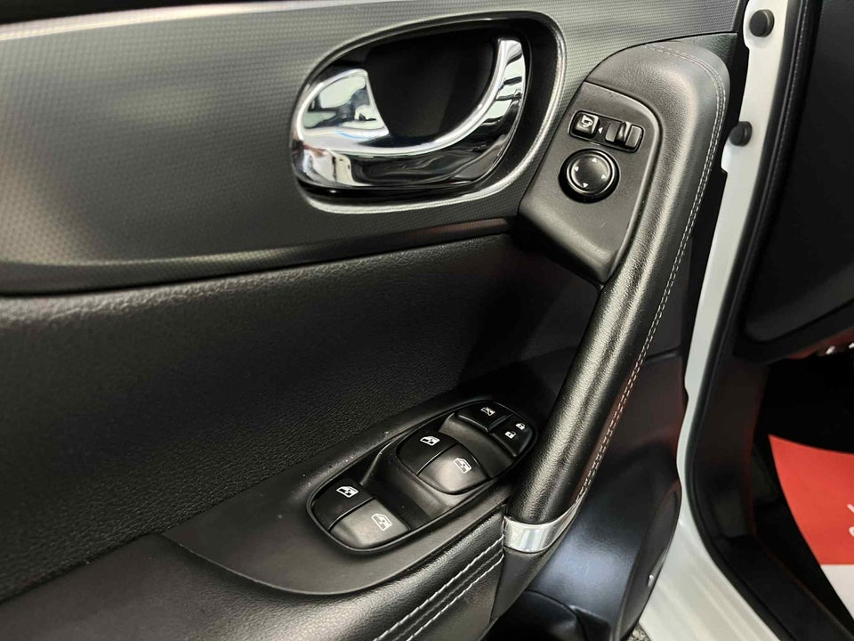 Nissan Qashqai 1,3 Dig-T 160 Tekna 5d