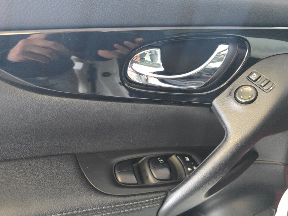 Nissan Qashqai 1,2 Dig-T 115 Acenta X-tr. 5d