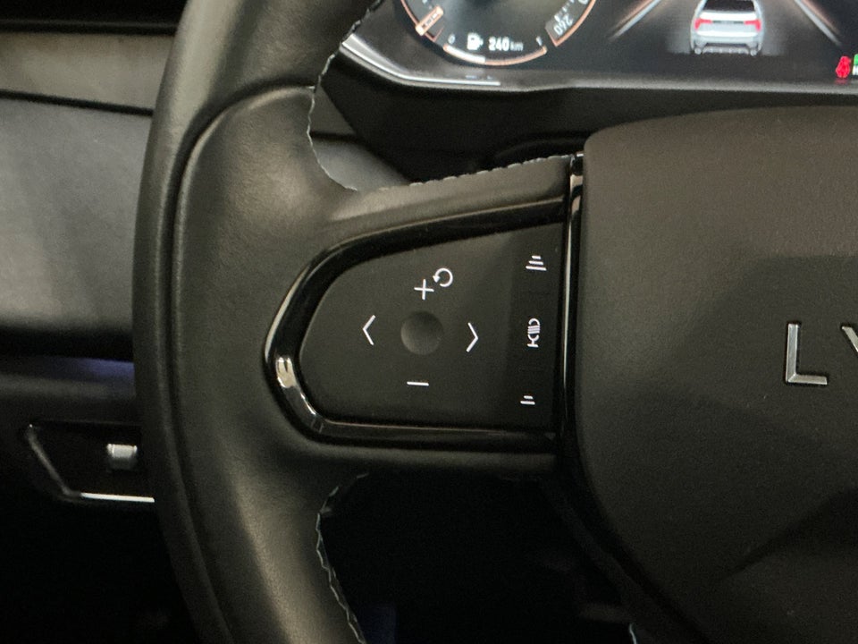 Lynk & Co 01 1,5 PHEV 5d