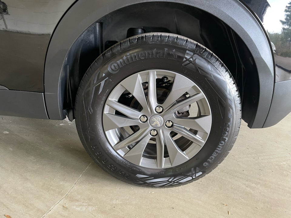 Peugeot 2008 1,2 PureTech 130 Vision Pack 5d