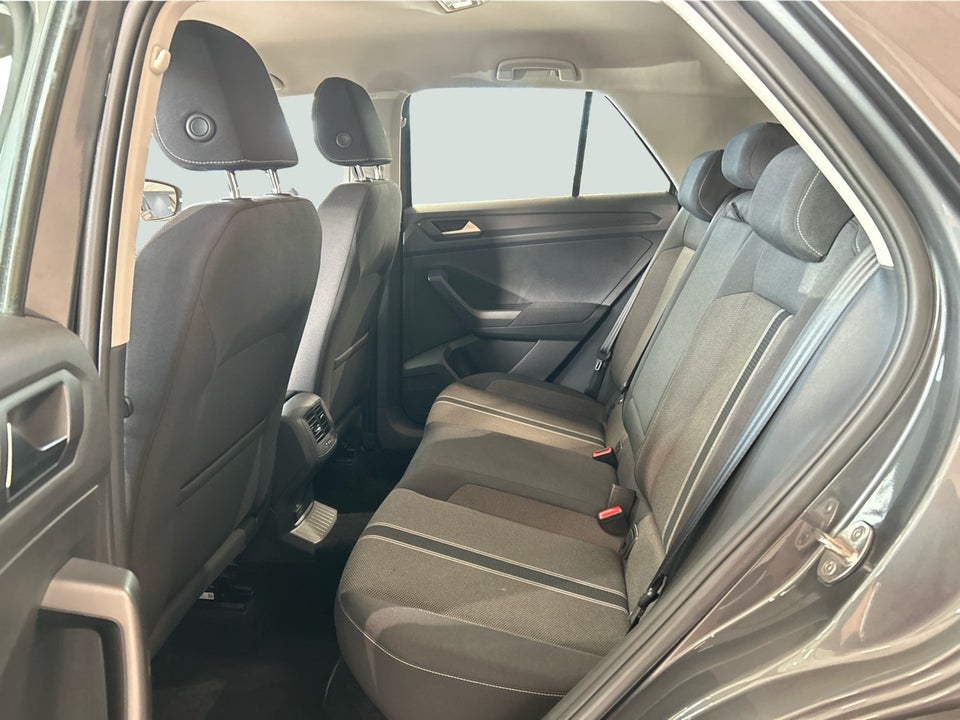 VW T-Roc 1,0 TSi 115 Style 5d