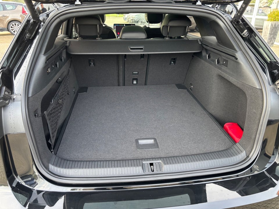 VW ID.7 77 Style+ Tourer 5d