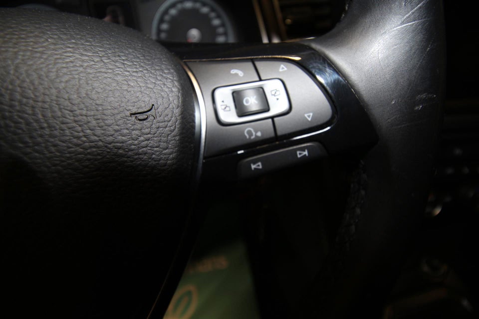 VW T-Roc 1,0 TSi 115 Style 5d