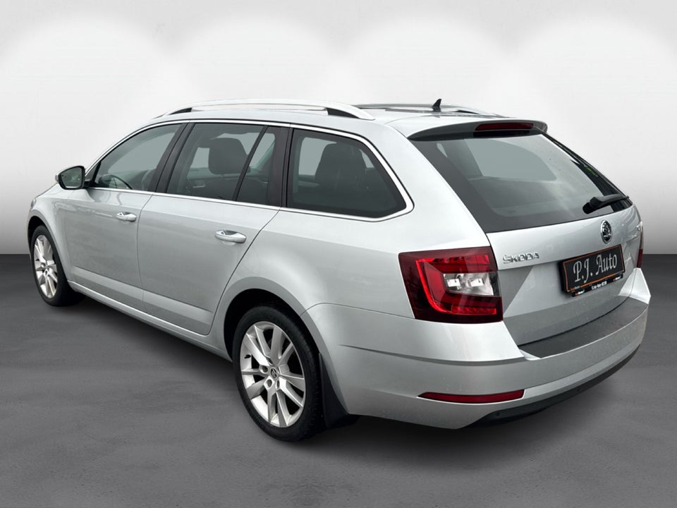 Skoda Octavia 2,0 TDi 150 Style Combi DSG 5d