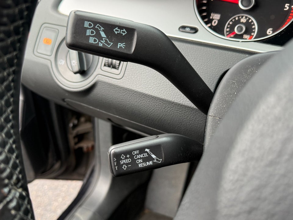 VW Passat 1,6 TDi 105 BlueMotion 4d