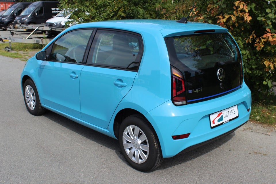 VW e-Up! Move Up! 5d