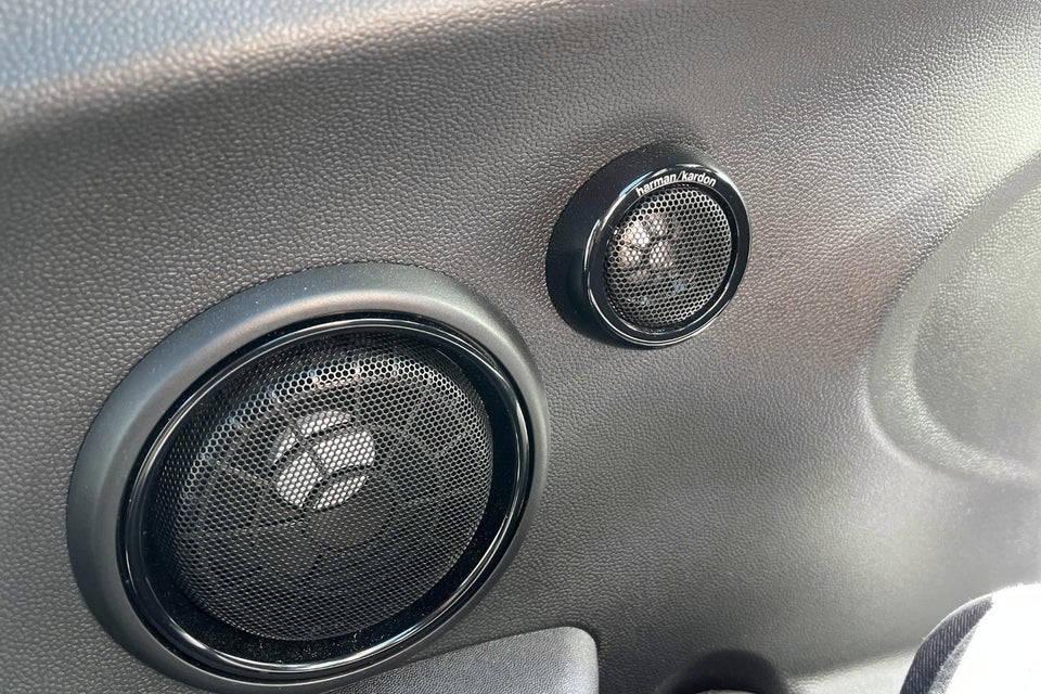 MINI Cooper SE Younique Trim 3d