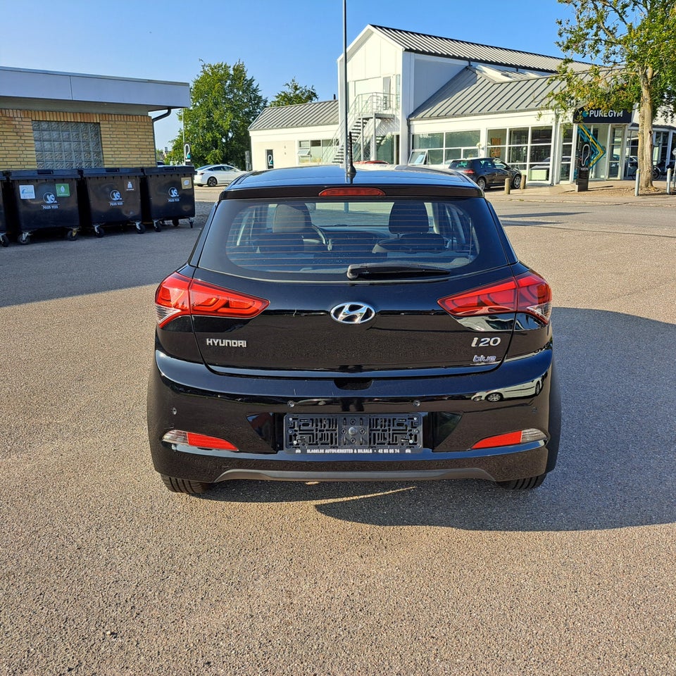 Hyundai i20 1,4 Trend 5d