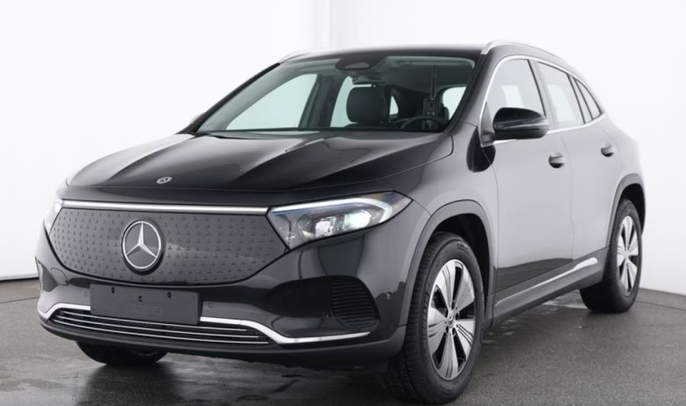 Mercedes EQA300 Progressive 4Matic 5d