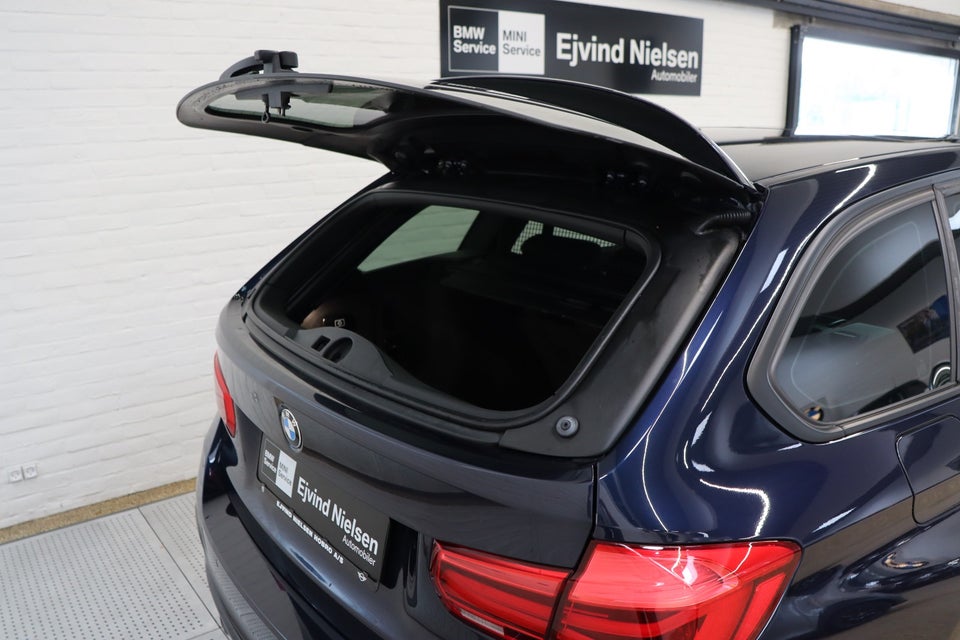 BMW 325d 2,0 Touring Sport Line aut. 5d