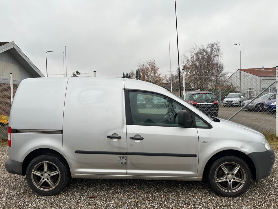 VW Caddy 1,9 TDi 5d