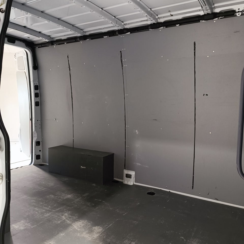 Mercedes Sprinter 317 2,0 CDi A2 Kassevogn aut. RWD