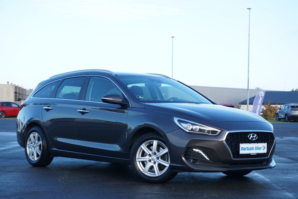 Hyundai i30 1,4 T-GDi Premium DCT 5d