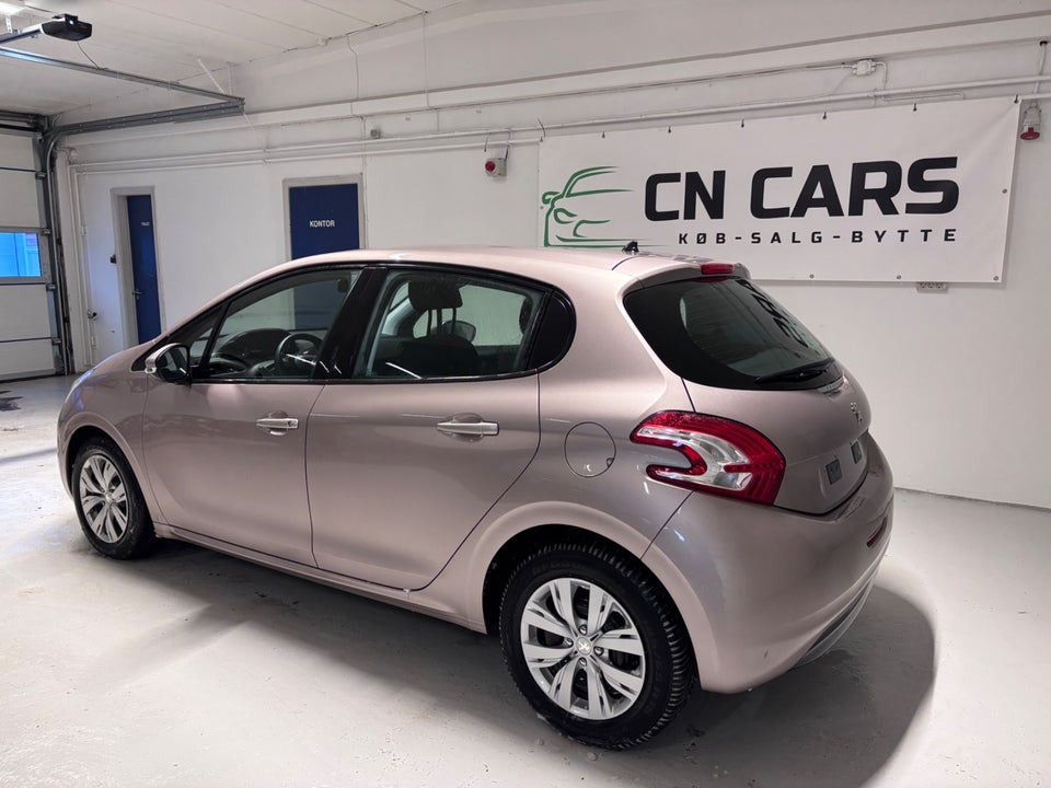Peugeot 208 1,0 VTi Access 5d