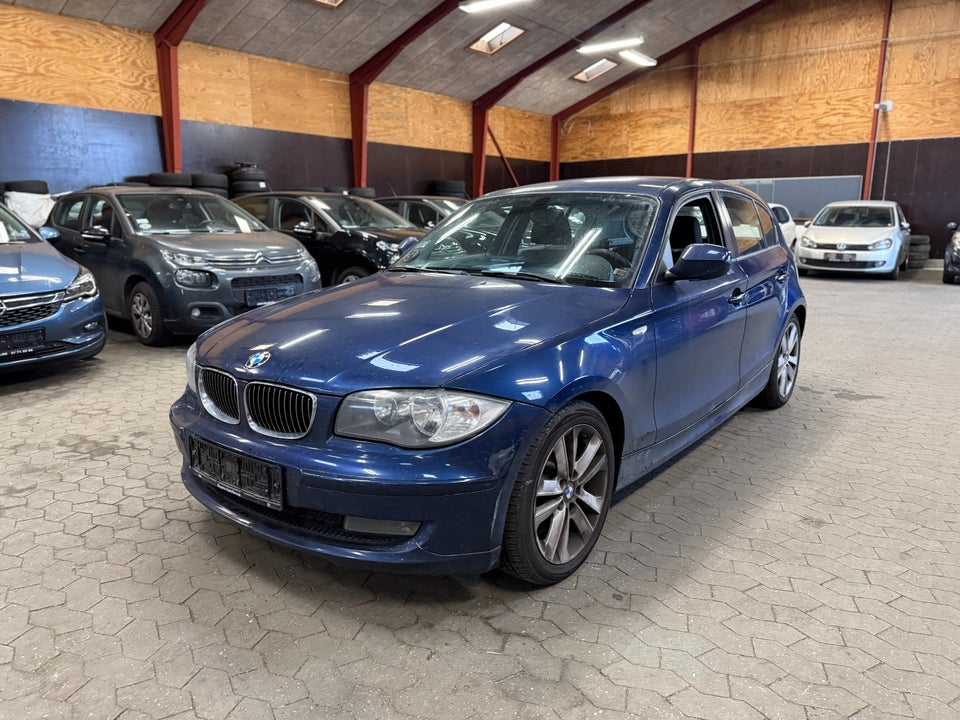 BMW 118d 2,0 Advantage 5d