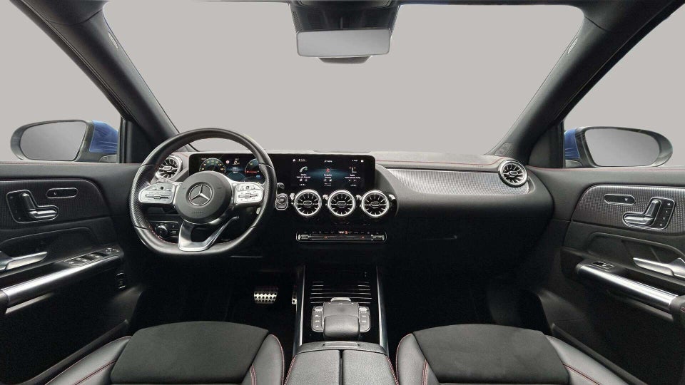 Mercedes EQA350 AMG Line 4Matic 5d