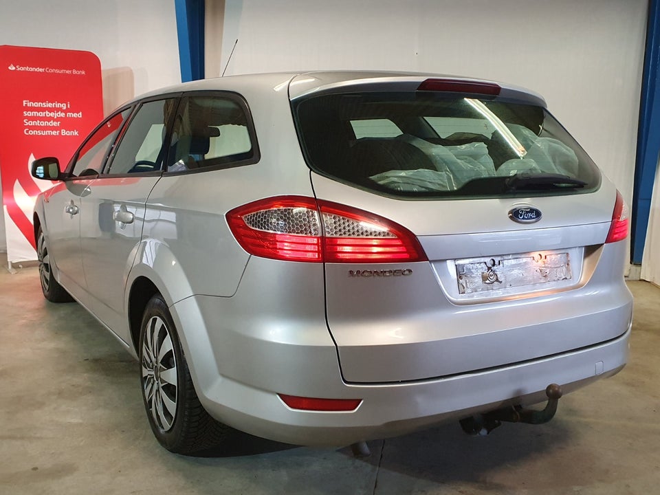Ford Mondeo 2,0 Trend stc. 5d