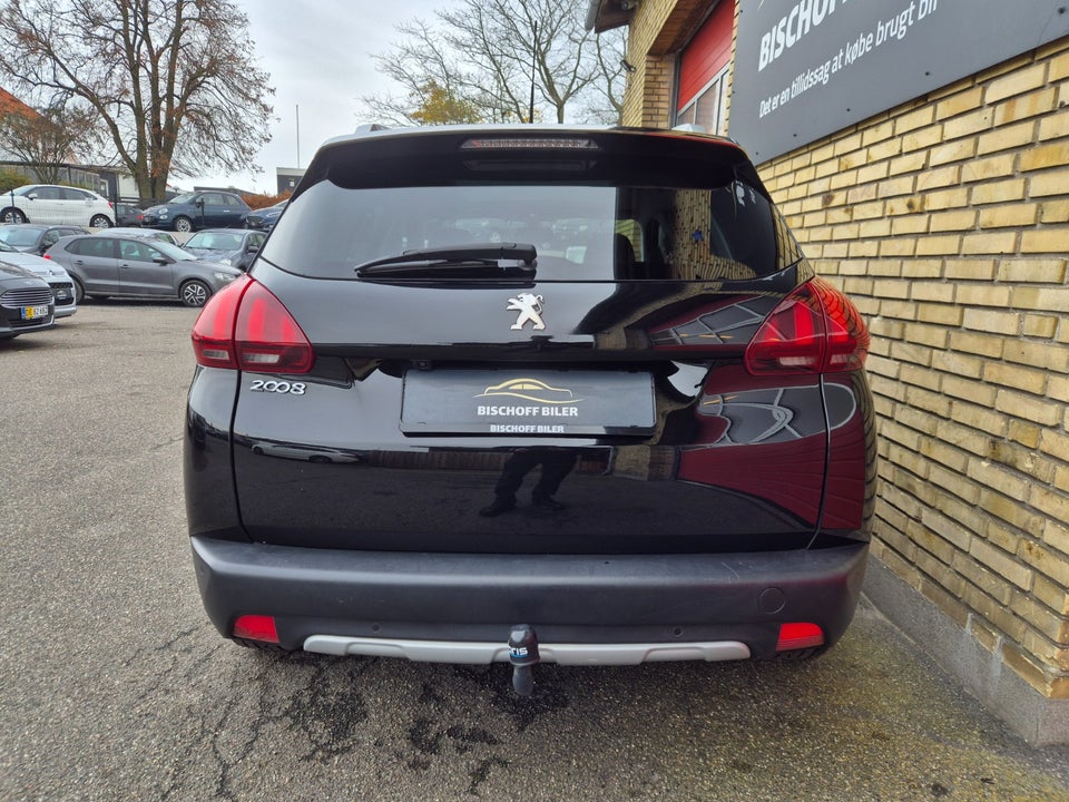 Peugeot 2008 1,5 BlueHDi 100 Allure Sky 5d