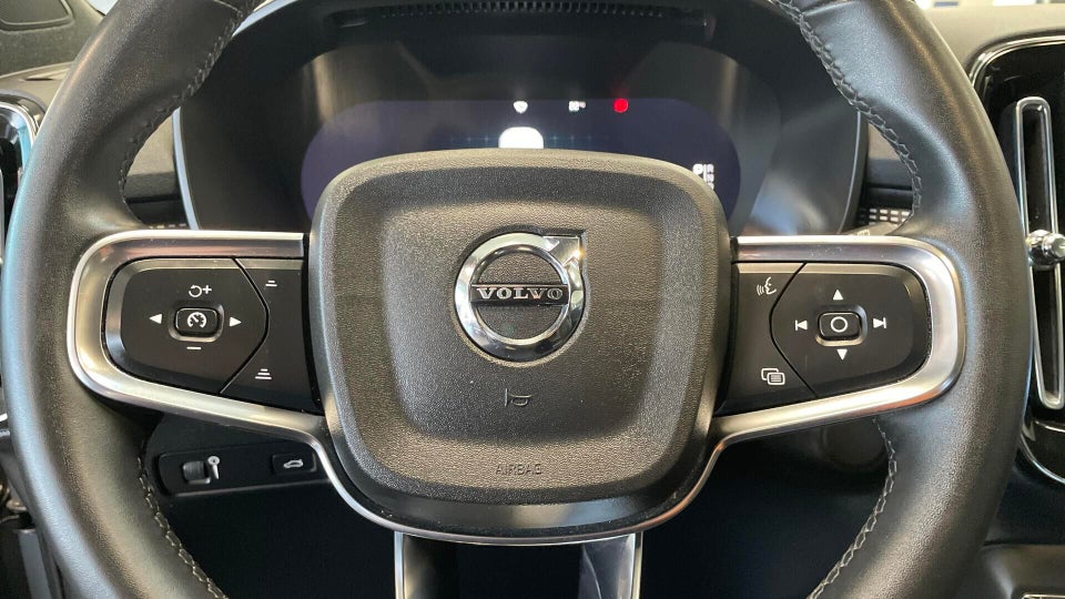 Volvo XC40 P6 ReCharge Plus 5d