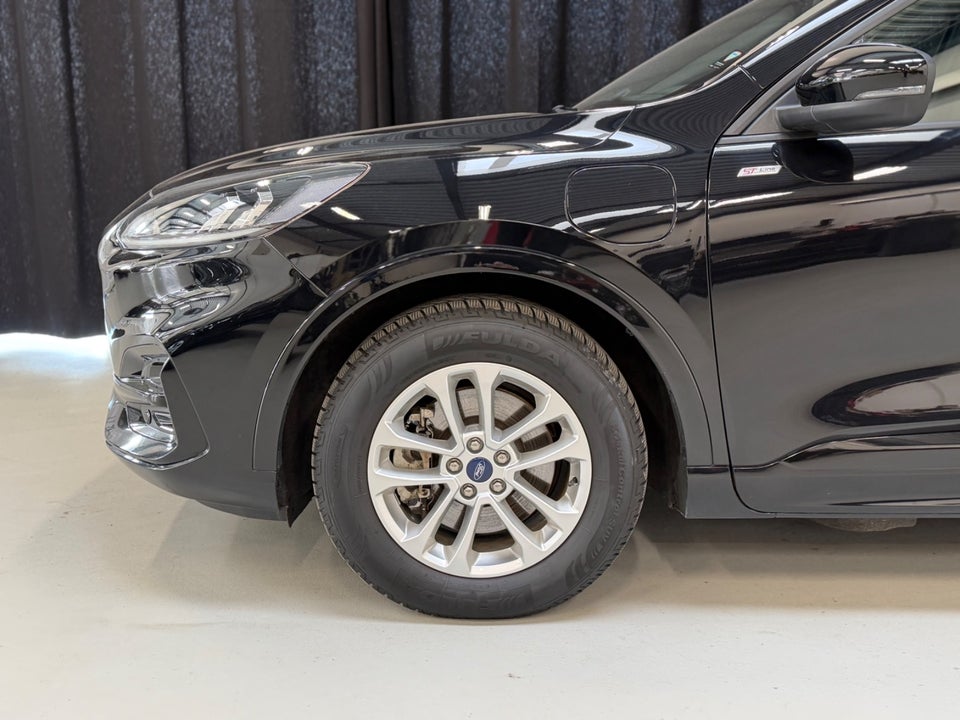 Ford Kuga 2,5 PHEV ST-Line CVT 5d