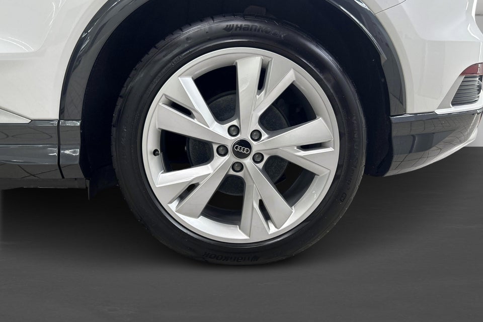 Audi Q4 e-tron 45 Progress 5d