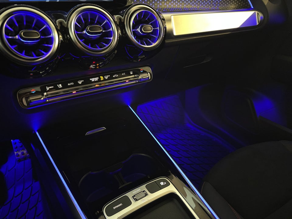 Mercedes EQB300 AMG Line 4Matic 7prs 5d