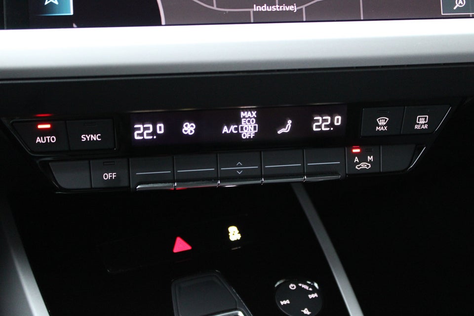 Audi Q4 e-tron 45 S-line quattro 5d