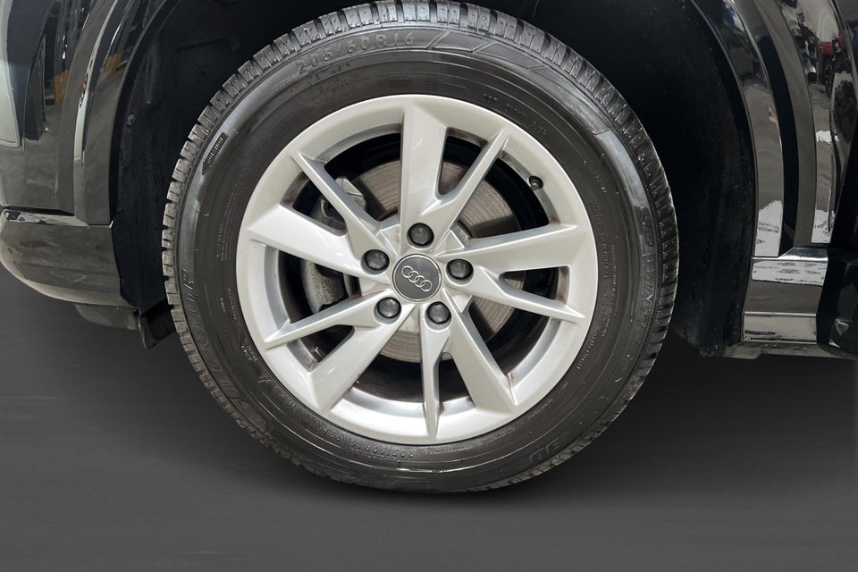 Audi Q2 35 TFSi Prestige S-tr. 5d
