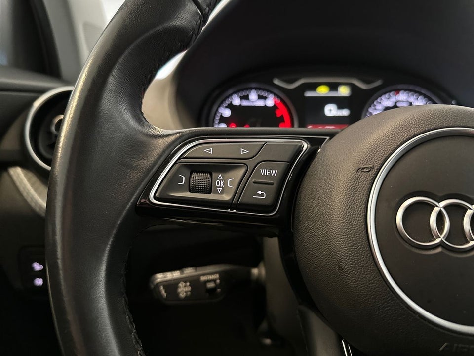 Audi Q2 35 TFSi Prestige S-tr. 5d