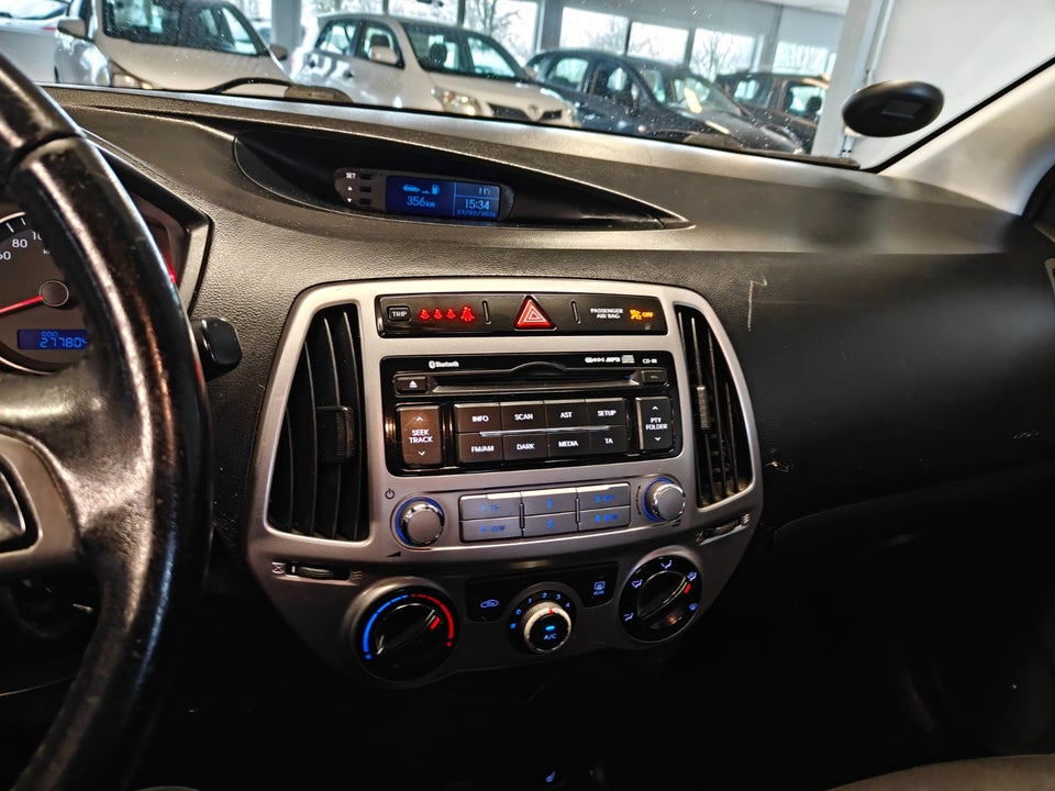 Hyundai i20 1,25 Classic XTR 5d