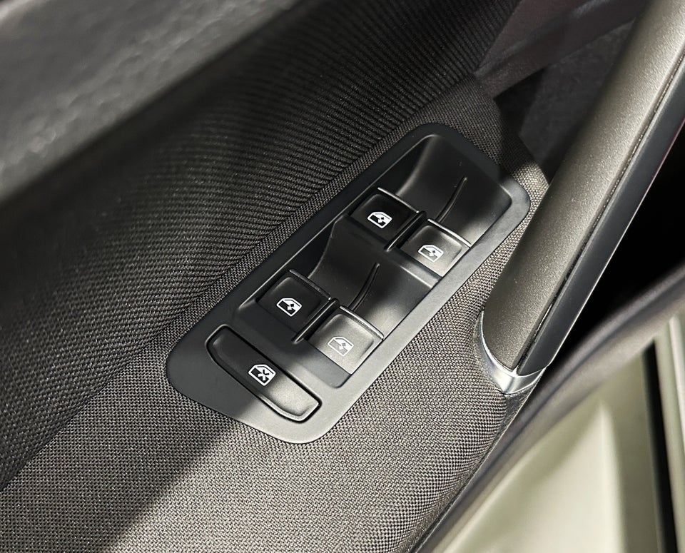 VW Golf VII 1,4 GTE DSG 5d