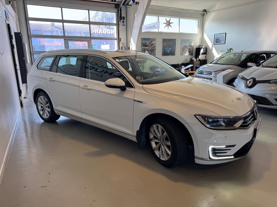 VW Passat 1,4 GTE Highline+ Variant DSG 5d