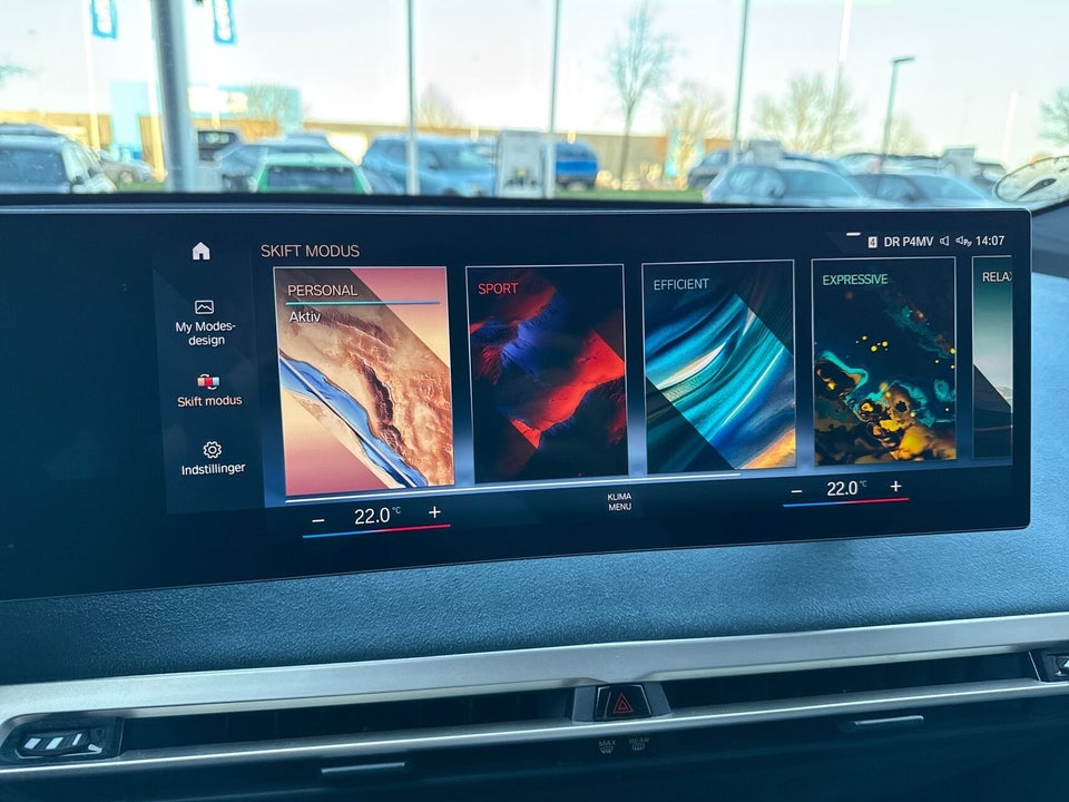 BMW iX xDrive40 Fully Charged M-Sport 5d