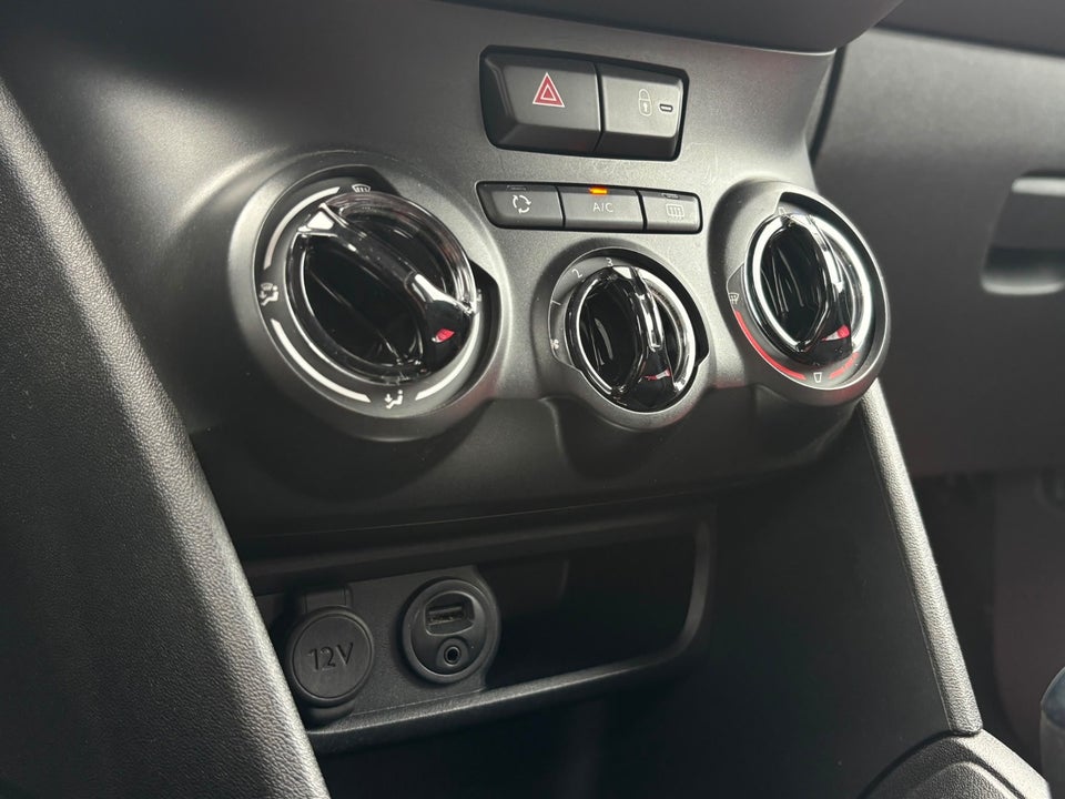Peugeot 208 1,2 e-VTi 82 Excite ESG 5d